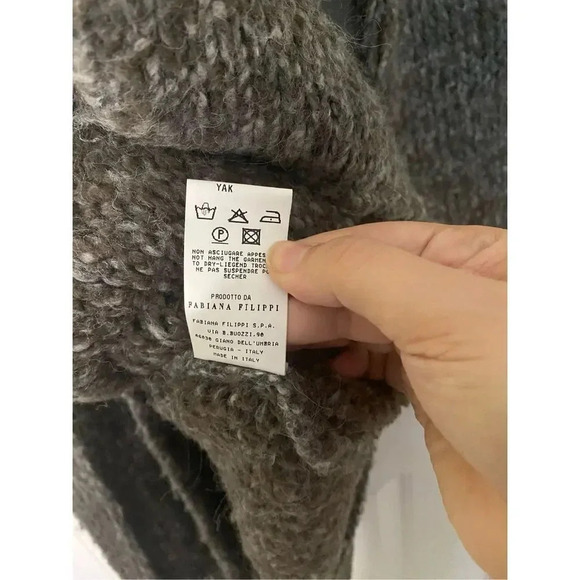 Fabianna Filippi Chunky Hooded Wool Cardigan - Picture 6 of 12